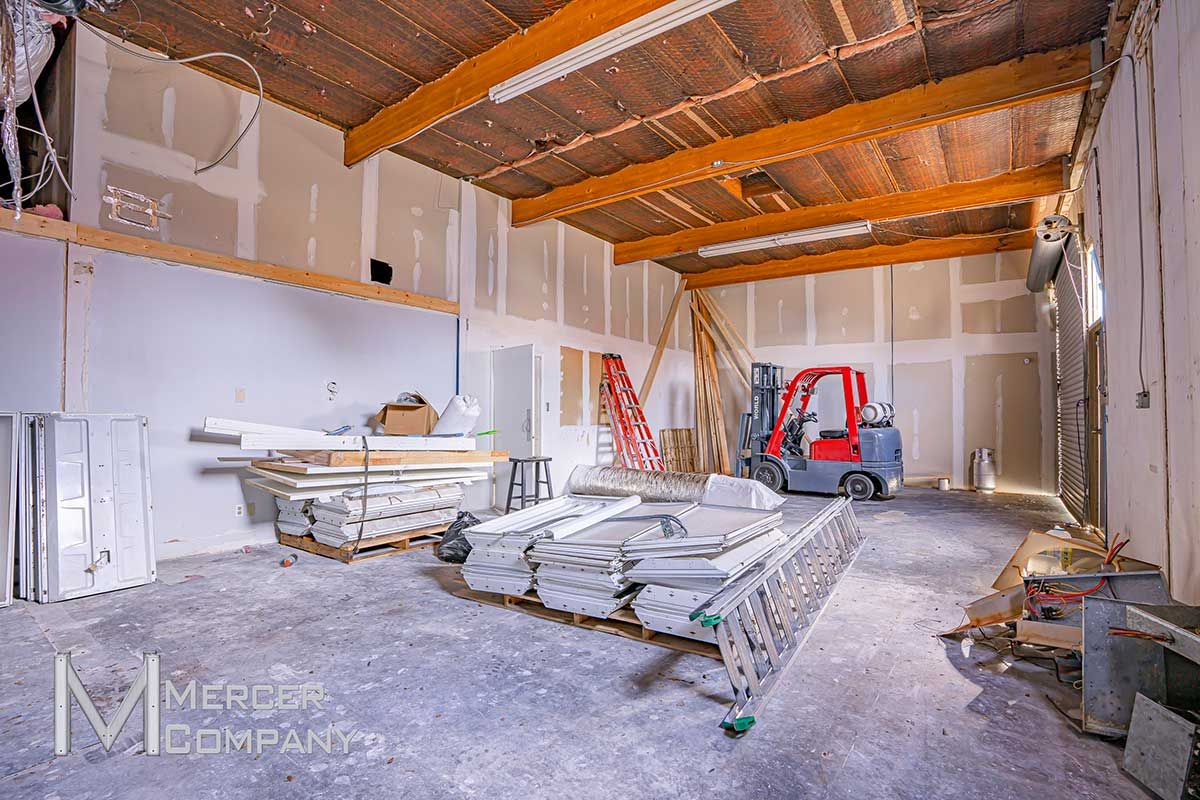 warehouse and office space for lease leasing in dallas fort worth grand prairie