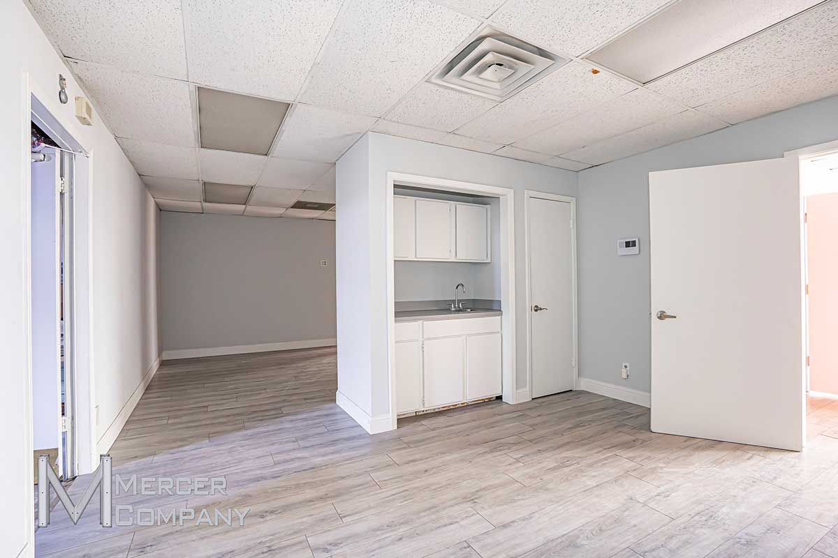 warehouse and office space for lease leasing in dallas fort worth grand prairie